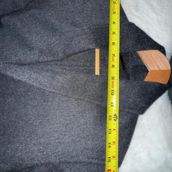 A0085 ELIE TAHARI LONG WOOL COAT WITH FAUX FUR ON BOTTOM SIZE SMALL